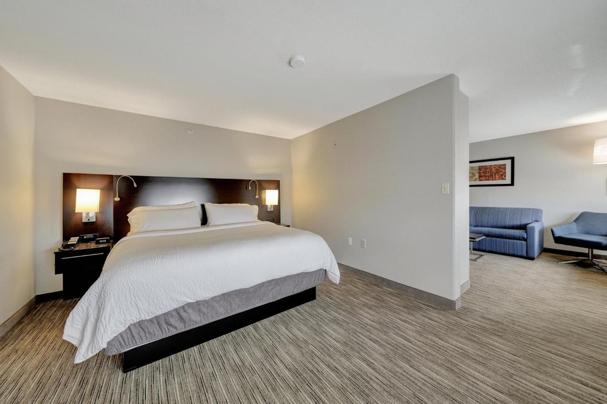Holiday Inn Express Hotel & Suites Beatrice By Ihg Exterior foto